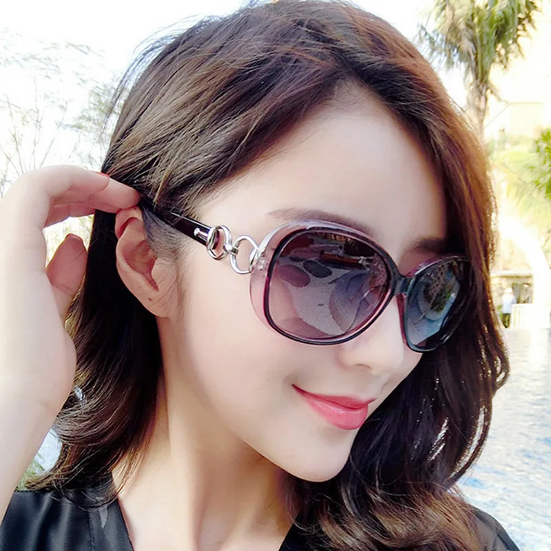 

2023 Sunglasses Women Brand Designer Trendy Vintage Lady Sunglasses Travel Sun Glasses