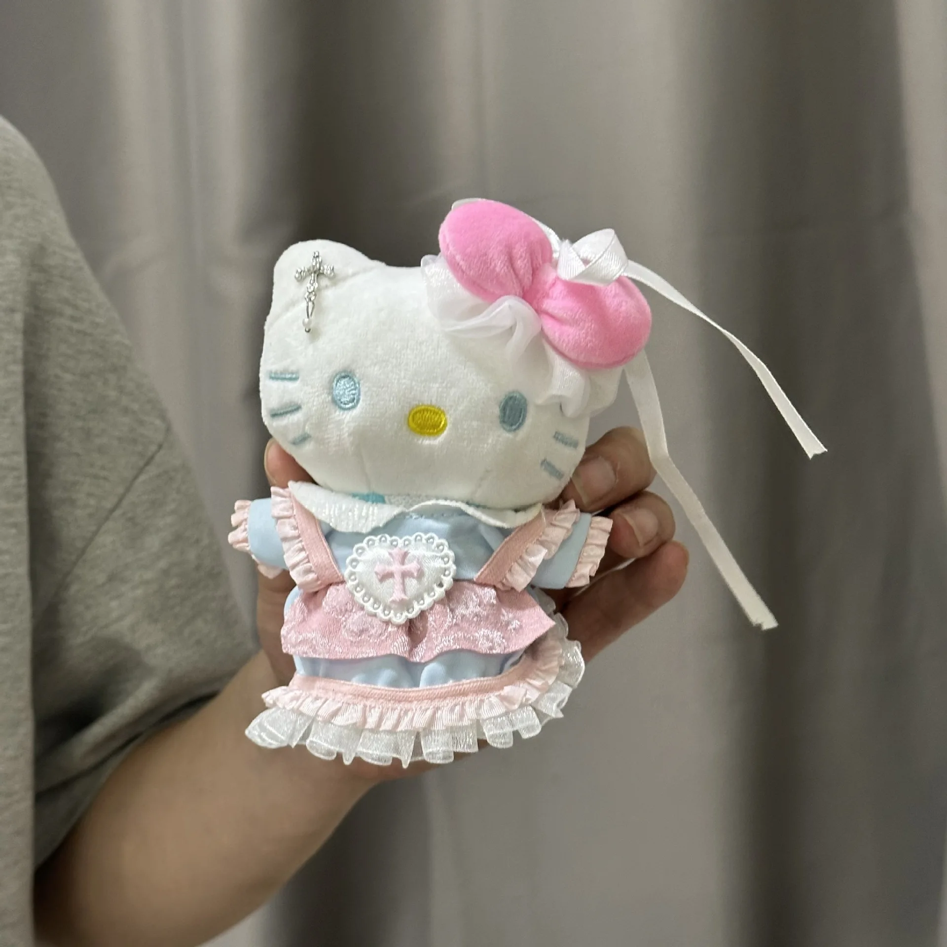 Infirmière Hello Kitty peluche poupée sac pendentif dessin animé mignon Anime sac à dos accessoires porte-clés voiture cintre filles cadeaux jouets