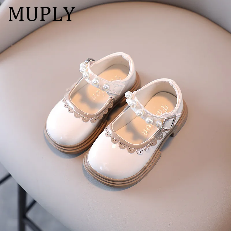 New School Girls Shoes Spring Summer Baby Girl Brightly Patent Leather Round Toe Shoes Princess Floral Bordered Mary Jane