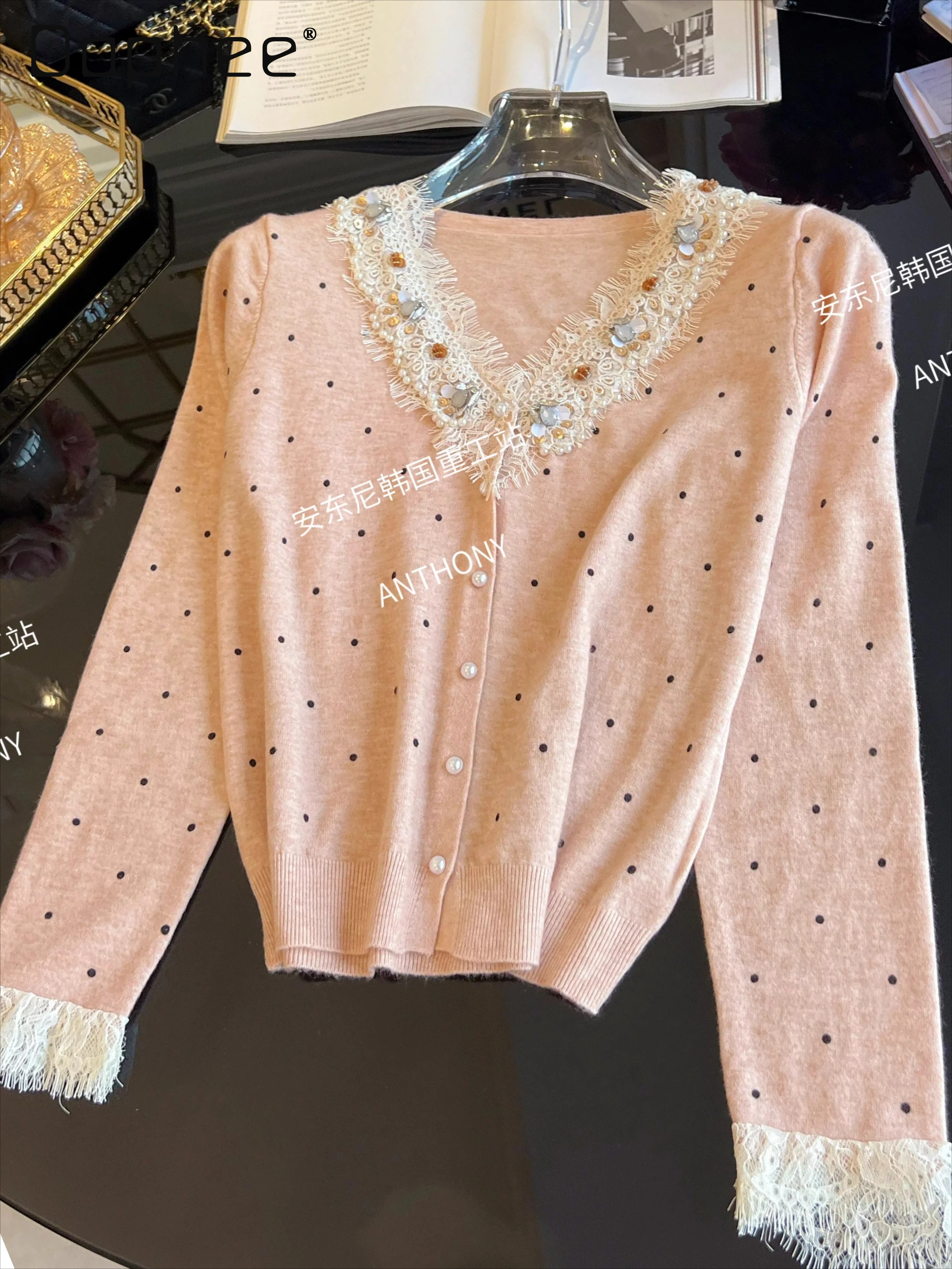 

Sweet Polka Dot Knitted Sweater Women French Heavy Beading Rhinestones V-Neck Tassel Slim Short Sweater Versatile Base Tops