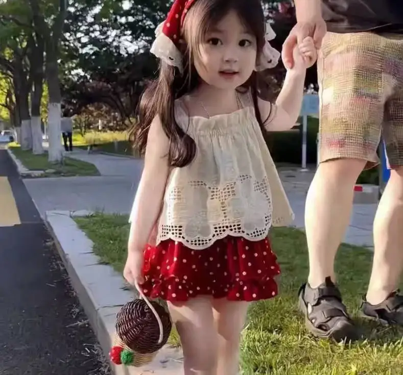 2025 New Strap Little Red Riding Hood Set Summer Cute Girl Hook Flower Western Style Tank Top Polka Pants Skirt Three Piece Set view 3