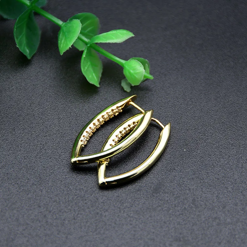 Korean Design Office Lady Anti Rust Gold Plated CZ Paved Huggie Hoop Earrings for Fashion Women