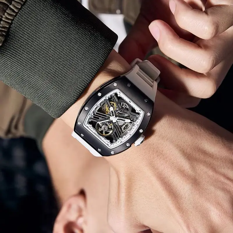 Summer Hot Luxury Men's Waterproof Quartz Watch Multifunction Sports Casual Clock with Luminous Rubber Band Brand Wristwatch 999