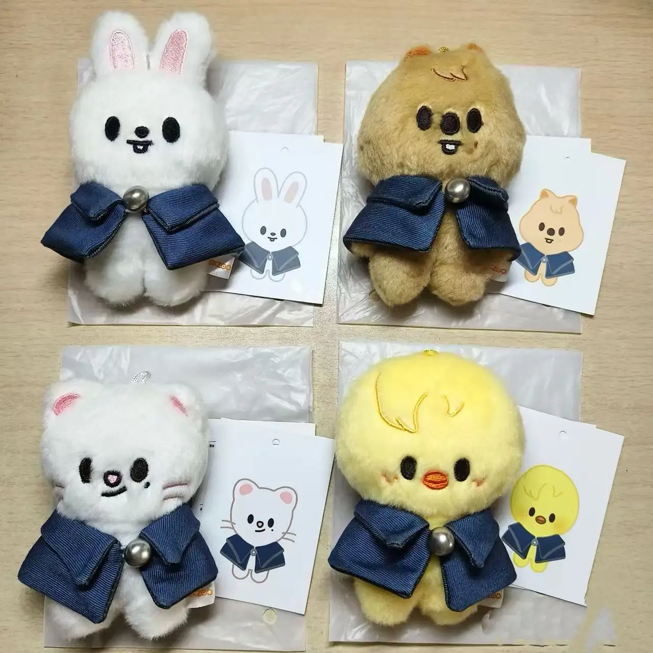 

SKZOO Plush Keychain Children's Toy Stray Kids Magic Academy Bean Eye Doll SKZ Stuffed Animal KPOP bangchan felix han Fan Gift