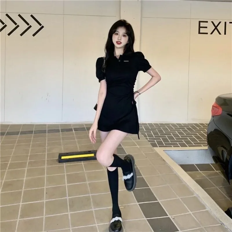 فستان ضيق فساتين حريمي أسود ضمادة Bodycon مشد ملابس بأكمام قصيرة صيف 2025 قطعة واحدة ملابس جديدة في متعرجة