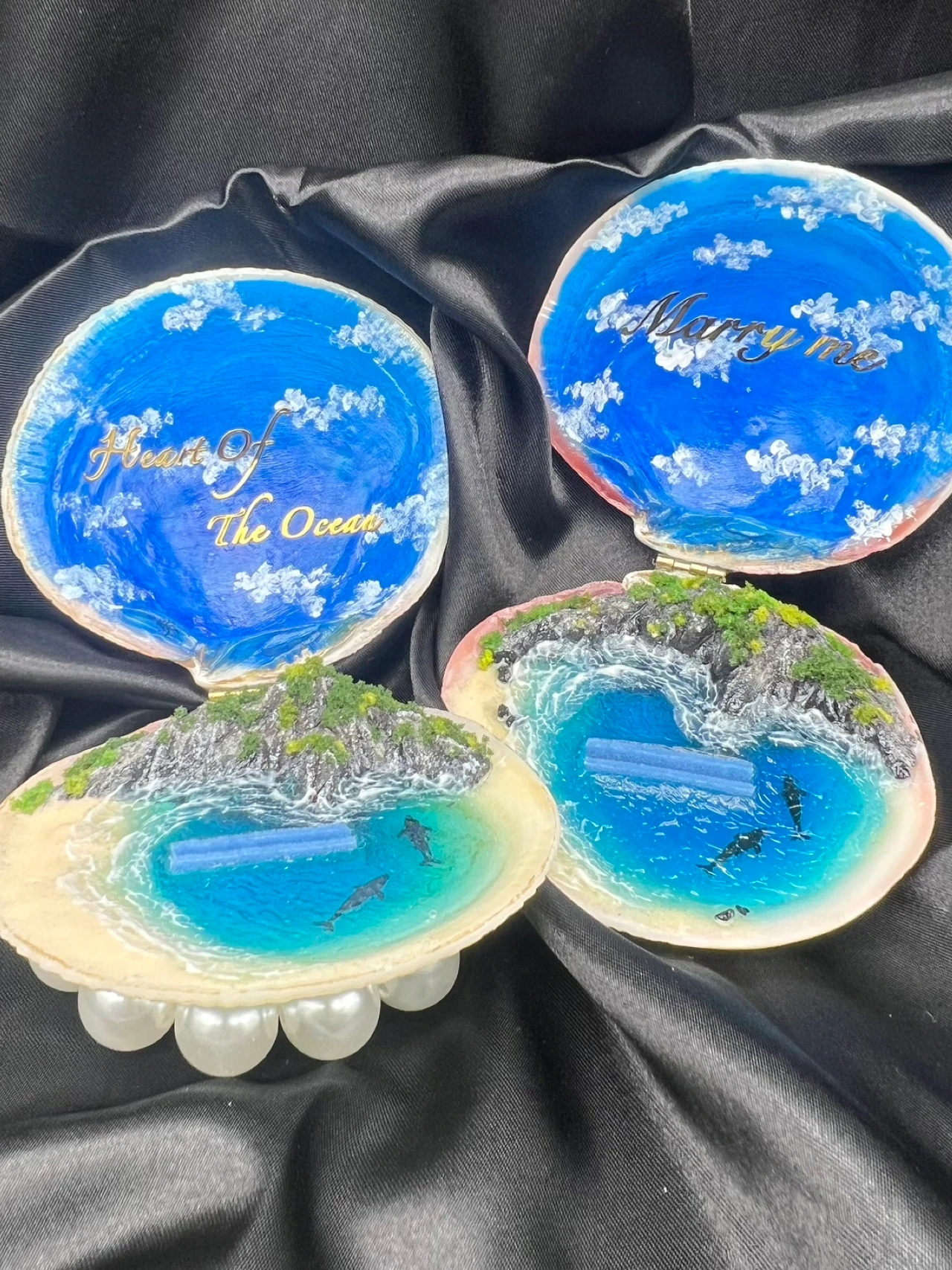 Single Ring Box--Blue Sky(Whale Whisper), Glue-based Miniature Scene Shell Wedding Ring Box, Proposal or Confession Gifts