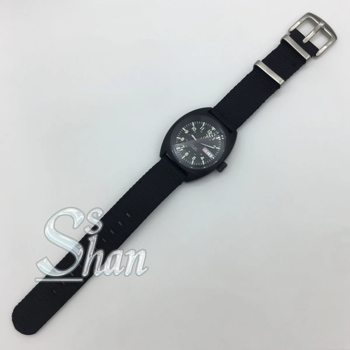 ساعة طيار للرجال 36 ملم 39 ملم NH36 حركة قرص أخضر مضيء مقبب زجاج مطلي مقاوم للماء حزام نايلون 100 متر