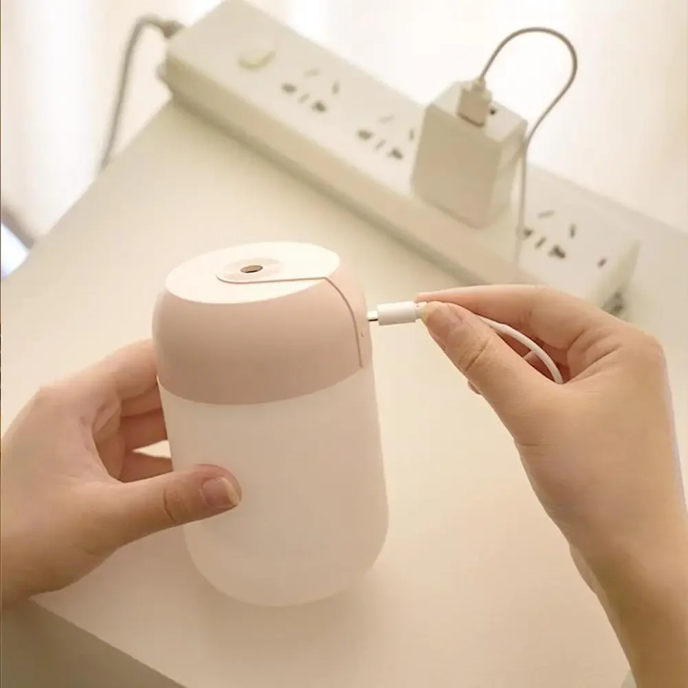 Pelembap Udara Kecil, Pelembap Udara Desktop Mini Rumah, Pelembap Udara Kamar Tidur USB Menyala Dalam Gelap Bisu Semprotan Portabel Cocok
