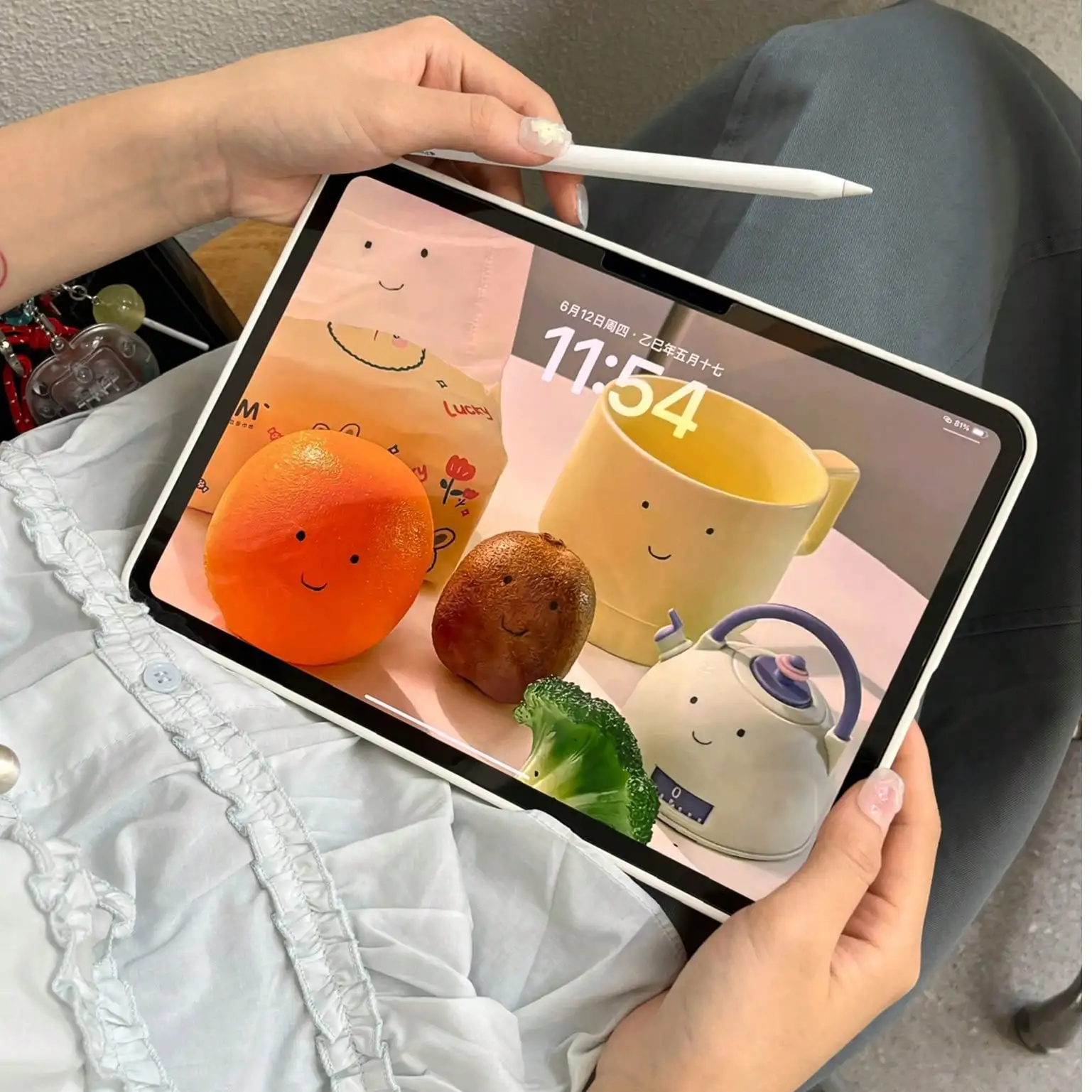 حافظة لجهاز iPad mini 6/7/A16/Air 11/13/Pro11/13 2024/2025/Air 5th/Air 4th غطاء الكمبيوتر اللوحي