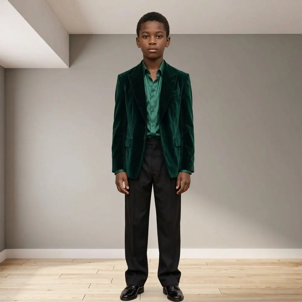 Peak Lapel Velvet Boy Suits Two Pieces Custom Made Fashion Jacket Black Pants Child Tuxedo for Weddings Proms Trendy Wear