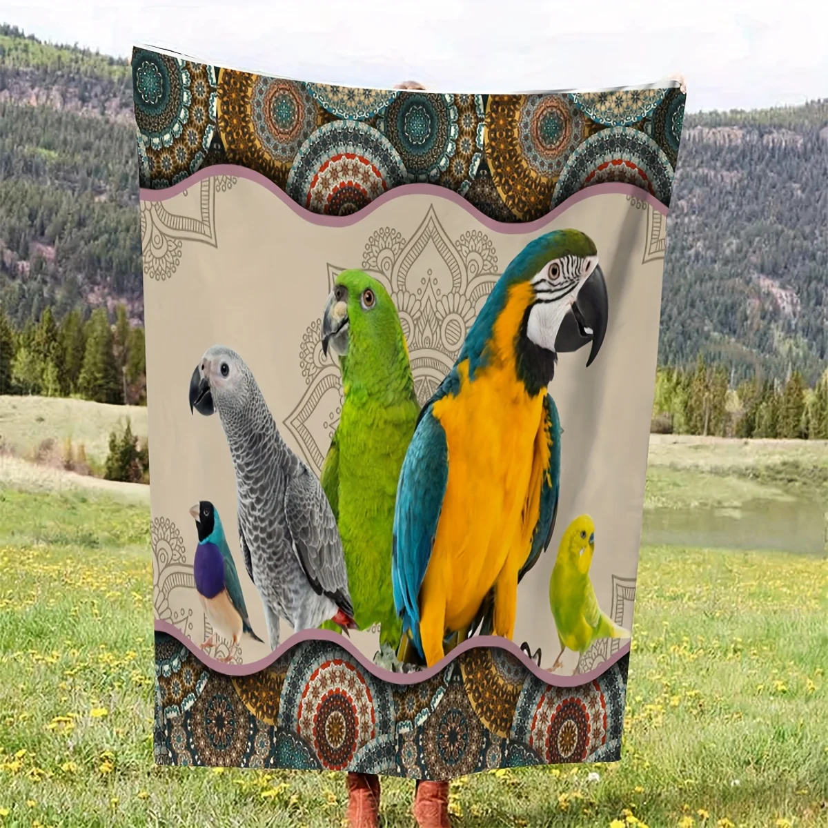 Cozy Parrot-Themed Flannel Throw Blanket Warm, and Versatile for Couch, Bed, Office, and Travel - Perfect Gift for Friends