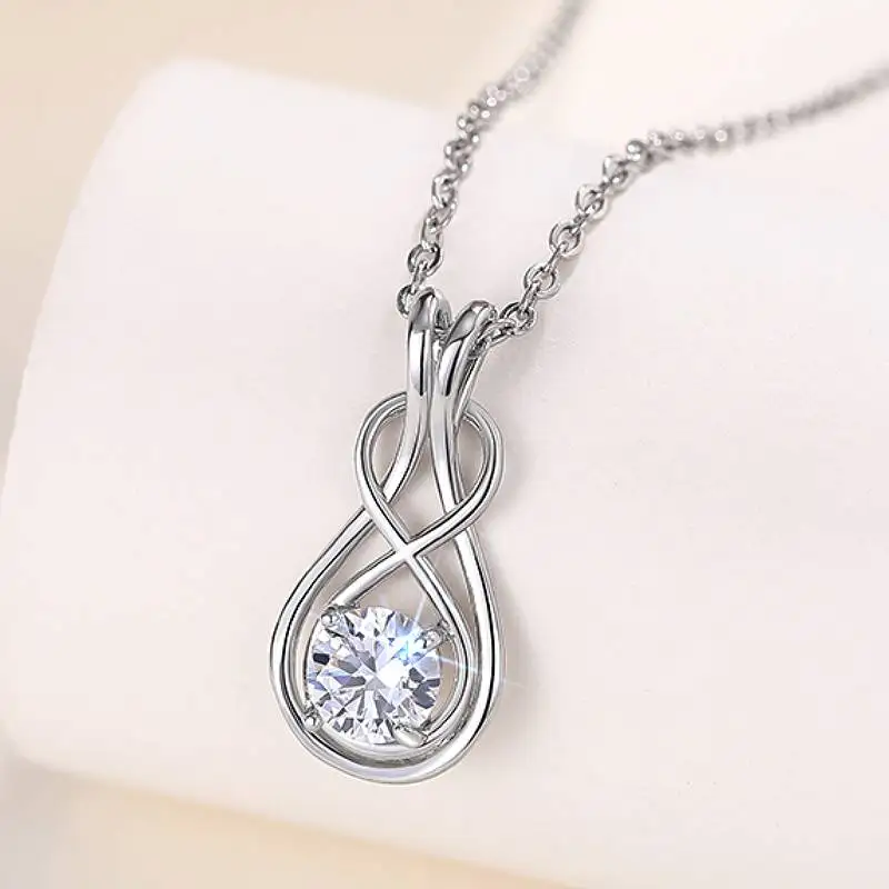 Huitan Damen-Halskette mit einfachem Design, Twine-Anhänger mit glänzendem CZ, zierliche Hochzeitsaccessoires für Party, Alltag, vielseitiger Schmuck
