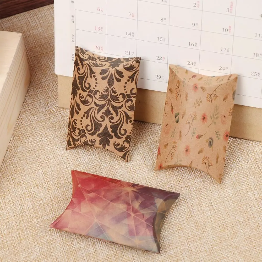 10pcs Mini Gift Box Paper Pillow Stock Packing Birthday Wedding Party Present Paper Box Leaf Tree Pattern Fashion Gift Box