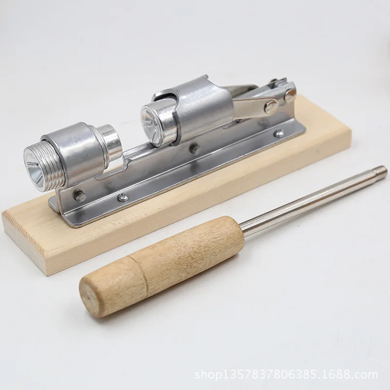 Mechanical Walnut Clip Nut Opener Shell Breaker Handy Kitchen Tool for Opening Hard Fruits