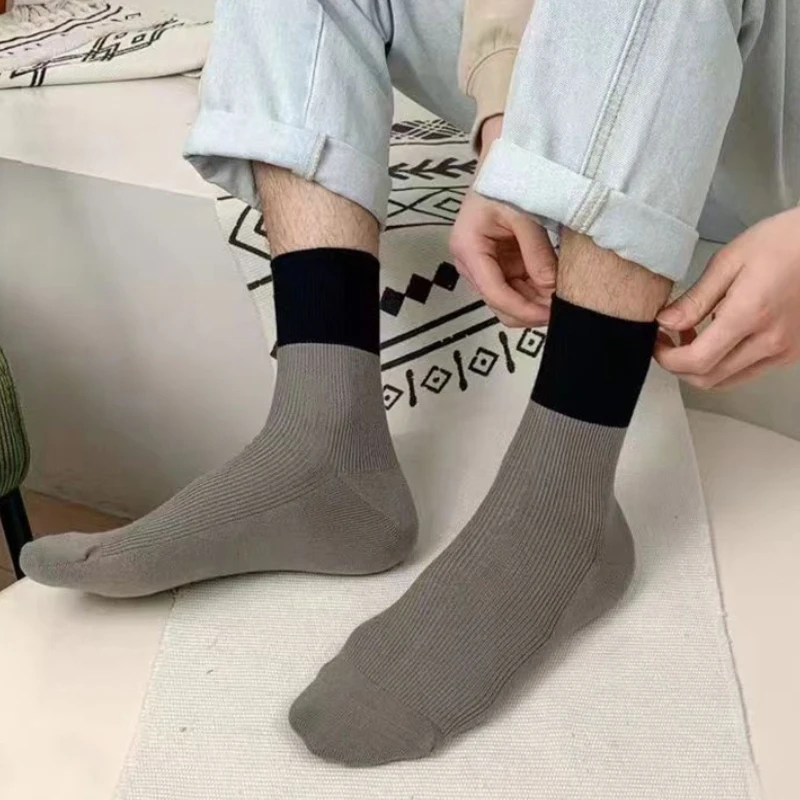 5 Paar Herren-Herbst-Winter-Mittelschlauch-Wollsocken zur Wärmeverdickung, Farbblockierung, Einfachheit, Komfort, Kaschmir-Herrensocken