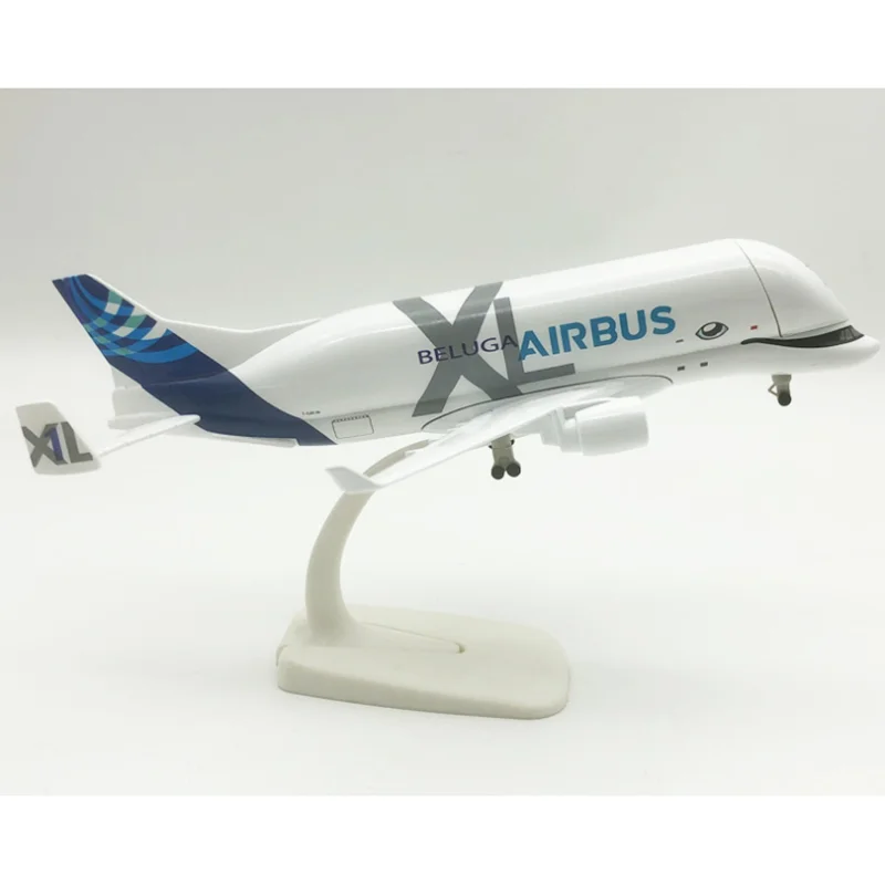 

20CM Large Beluga Painted Transport Aircraft Model Alloy Aircraft Ornament Toy Collectible Display Ornament Gift