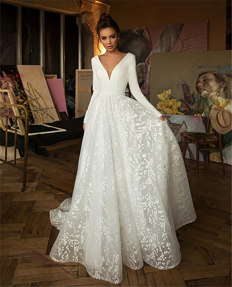 

Sexy Deep V Neck Lace Wedding Dress Romantic Long Sleeve Tulle Ruched Gowns Robe De Mariee Bridal Vestidos Novia