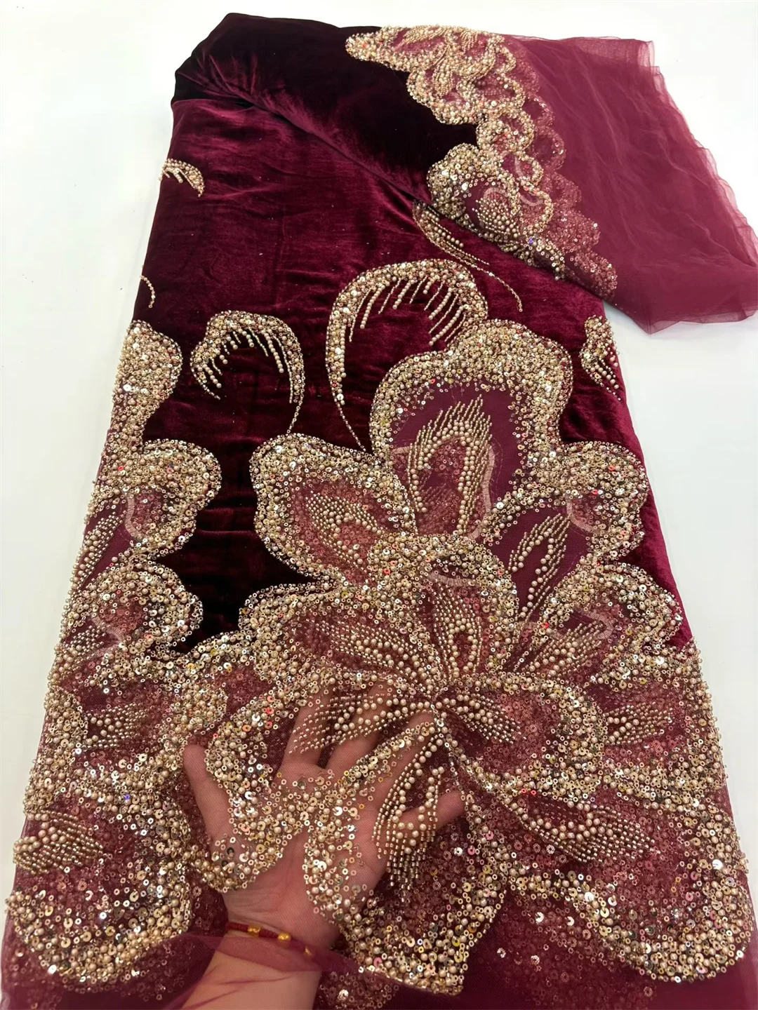 

2025 Luxury African Lace Fabric 5 Yards Velvet Lace Beaded Tulle Lace Fabric Embroidered Nigerian Fabric for Wedding Dress Sew