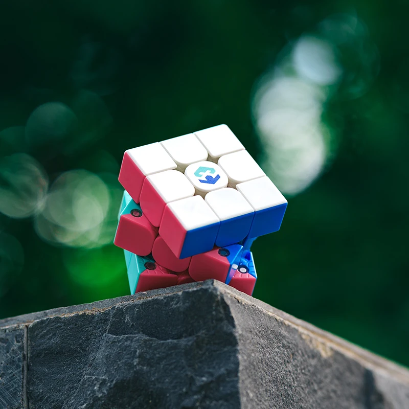 3x3 Speed ​​Cube Magic Puzzle Kid Toy 3X3 Professional Cube Single Magnetic Silent Smooth Rotation Cube สำหรับสำนักงานบรรเทาความเครียด