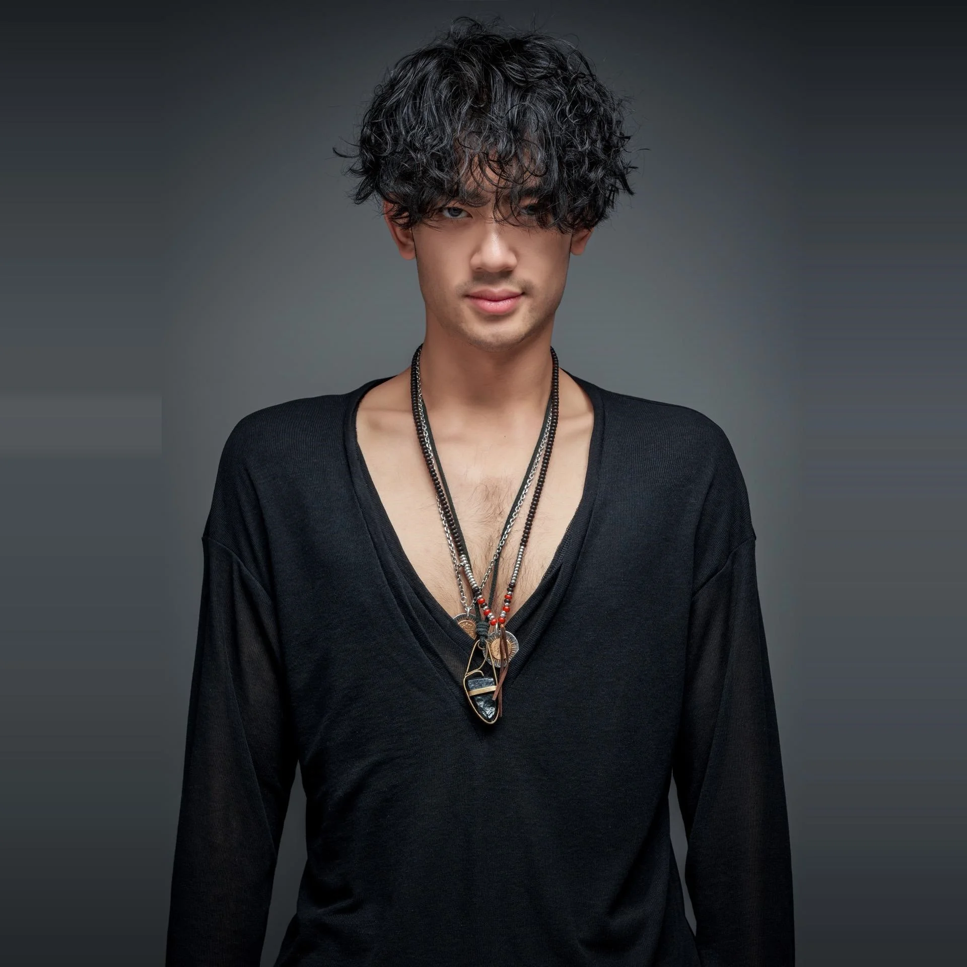 الرجال اللاتينية ملابس الرقص الأسود الخامس الرقبة قمم طويلة الأكمام ممارسة الملابس الذكور تشا تشا رومبا السالسا ملابس الرقص التدريب أعلى 24333