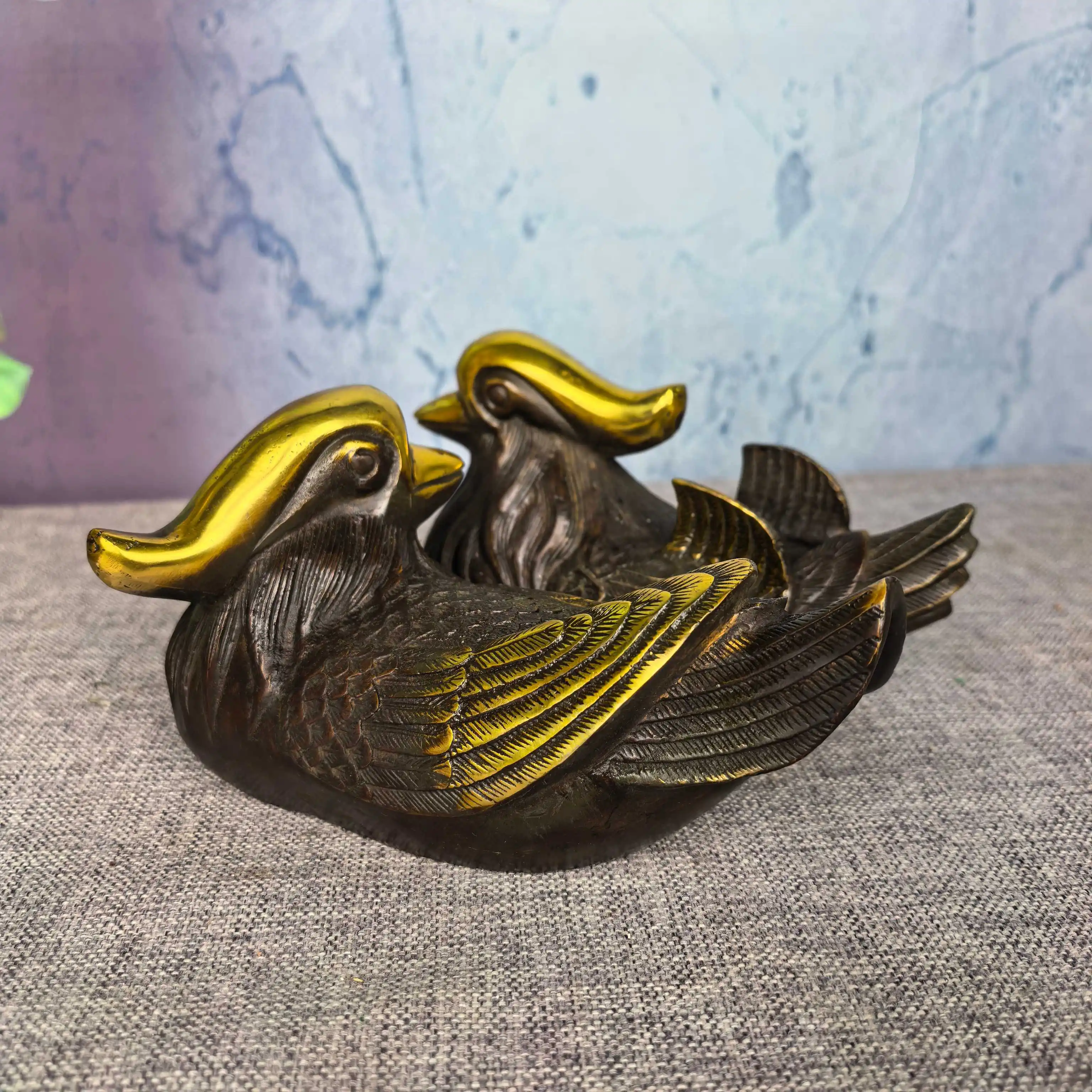 Old Brass Gilded Duck statue a pair mandarin duck moral conjugal love screen Study desktop Amass wealth Ornaments