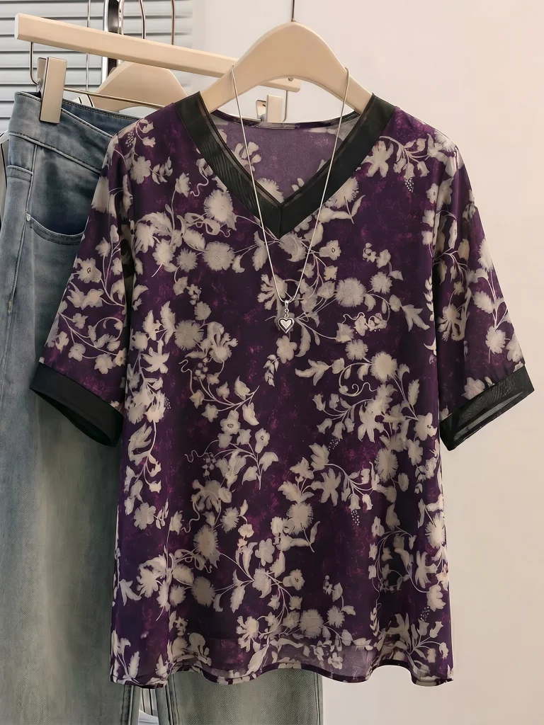 Summer New plus Size Women's T-shirt Purple Floral V-neck Short Sleeve Casual Slimming Belly Cover Fashionable Top