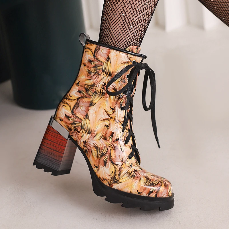 

Super High Wood Grain Thick Heel Printing Wood Grain Patent Leather Boot Gradual Change Printing Trend Women's Ankle Boot