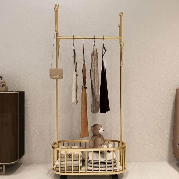 간단한 옷걸이 탈부착 가능 침실 바닥 공간을 차지하지 않음