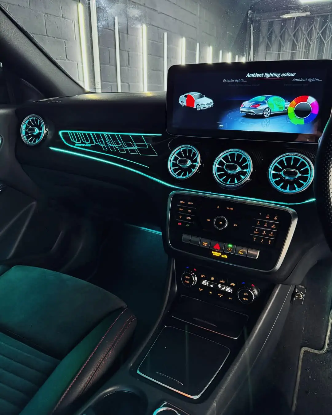 ICarsin Upgrade 64 Colors W117 Interior Ambient Lighting For Mercedes-Benz CLA W117 2013-2018 CLA200 CLA220 CLA45 LED Light