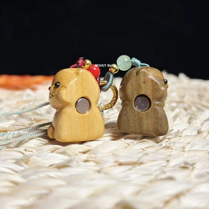 

New Wooden Puppy Phone Pendant Barbie Sandalwood Carving Zodiac Dog Statue Couple Gift With Magnetic Attraction Puppy Ornaments