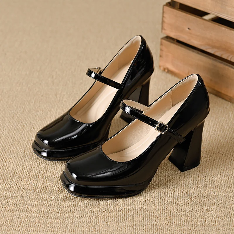 2025 Nuevo estilo Tacón de bloque de plataforma de inspiración francesa Tacones altos Mary Jane Zapatos de vestir de mujer con correa de hebilla versátiles y de moda