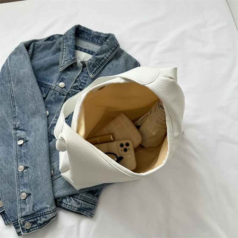 

Новая женская сумка 2024, модная и мягкая _DG-156523649_