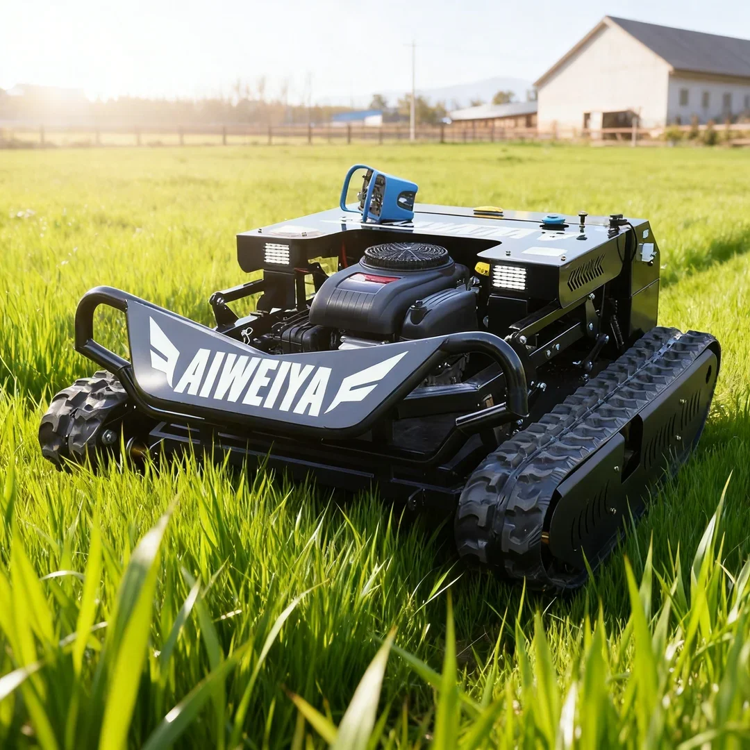 

Customized Tank Remote Robot Lawn Mower High Horsepower 900mm Cutting Width with Free Blade Accessories
