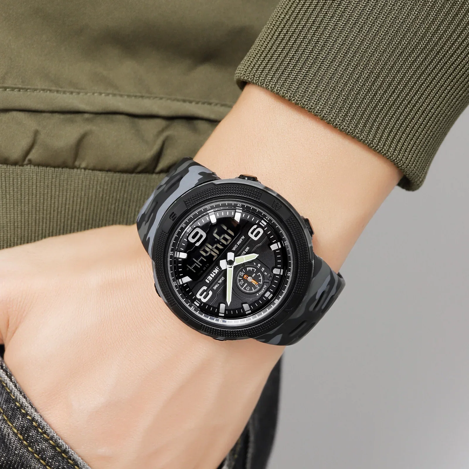 SKMEI 1655 ساعة رقمية رياضية للرجال مقاوم للماء استكشاف الطلاب العسكرية الإلكترونية رجالي ساعات المعصم Reloj Hombre 1251