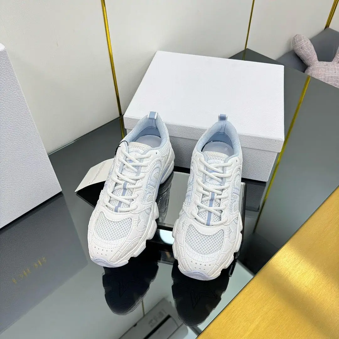 Men Women Fashion Thick Sole Trainers Hollow Mesh Breathable Printed Upper Street Footwear
