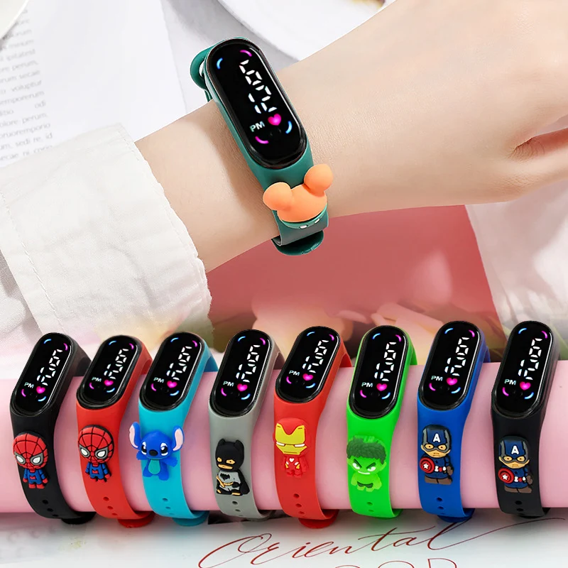 Jam tangan LED anak-anak, mainan anak Digital tahan air, jam tangan Disney Putri Frozen Elsa Anna Spiderman, Iron Man, Mickey, Minnie, Mouse Stitch LED