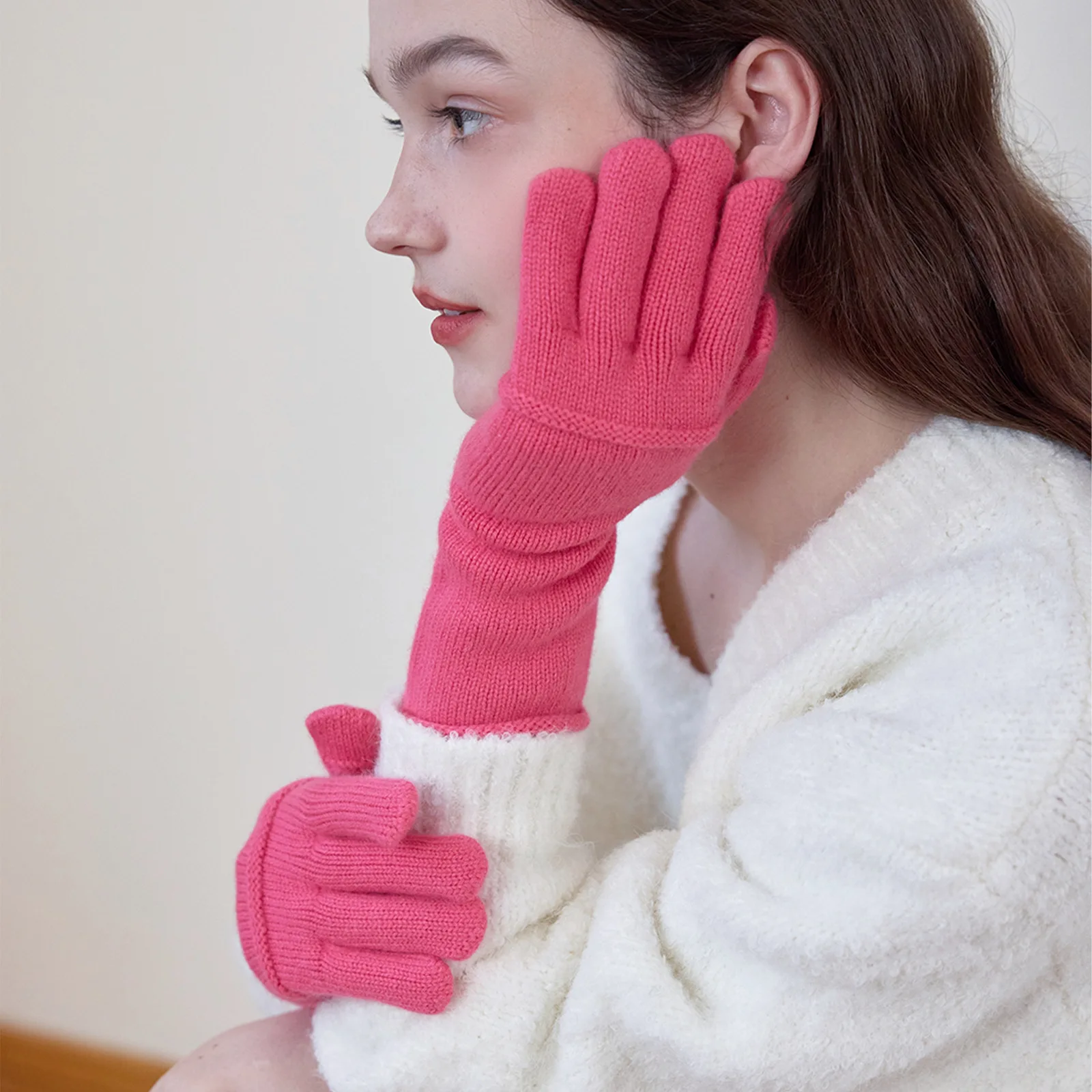 韓国のロングチューブウールニット手袋、女性用暖かいファッショナブルでスタイリッシュな防寒用手袋