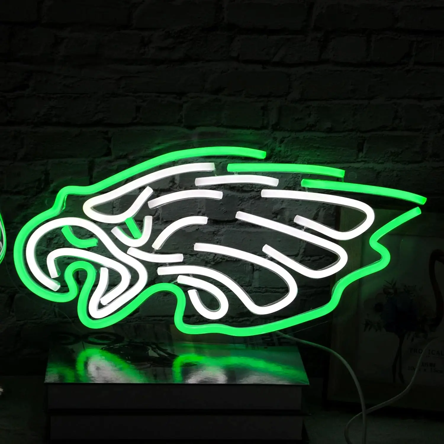 

Eagle Neon Sign Green White Sports LED Light For Room Wall Decor Cool Signs For Bedroom Bar Man Cave Club Dormitory Fans Gift