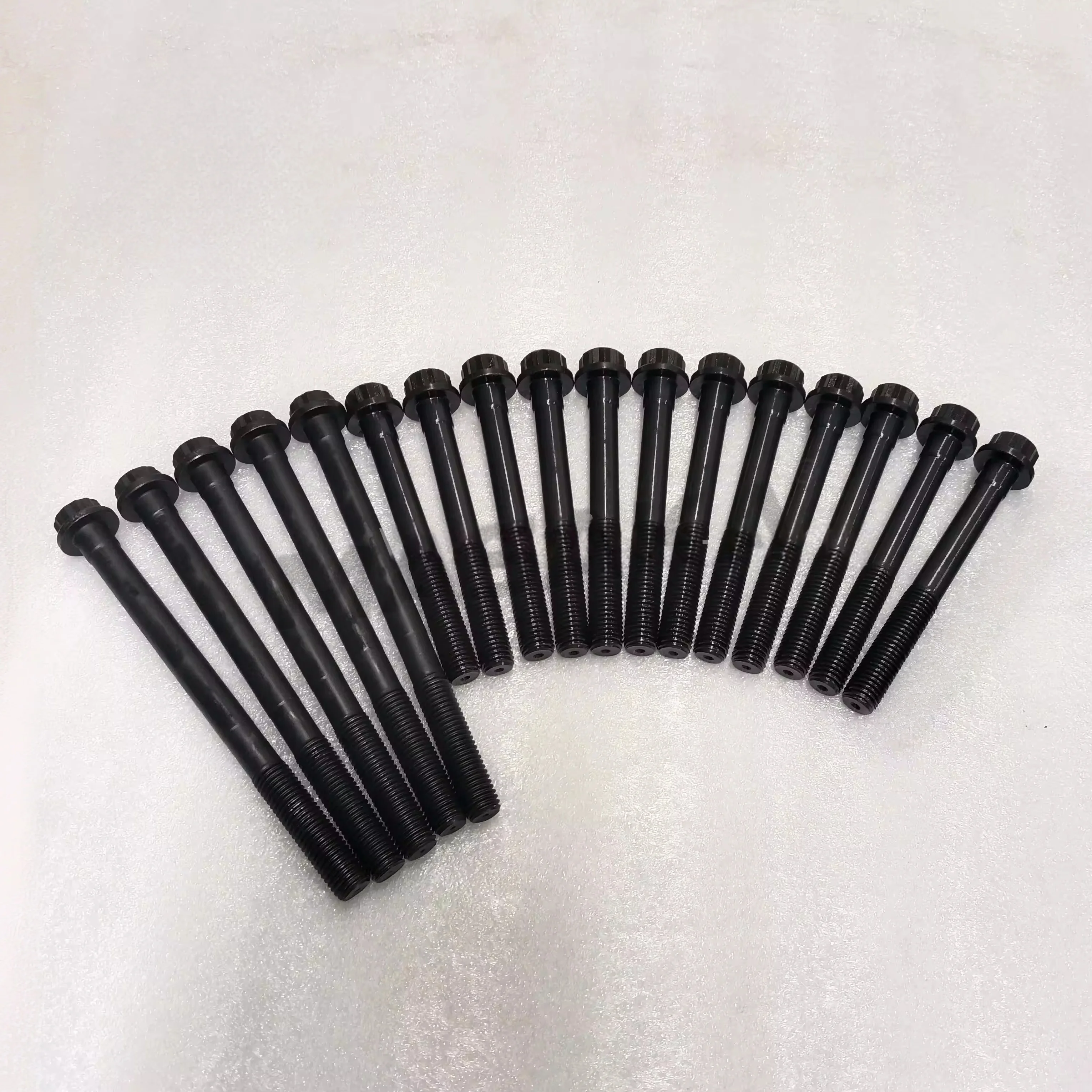 4D33 17x engine Cylinder Head Bolt Set For Mitsubishi FUSO CANTER 4D33 ME011015 ME011016