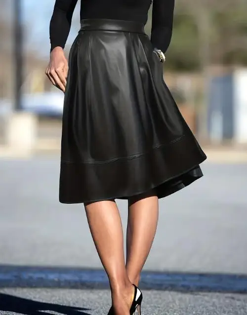 2026 New Fashion Casual Hepburn Half Skirt High-End Style Sexy A-List Thickened Autumn Winter Warm Plush Pu Leather Half Skirt