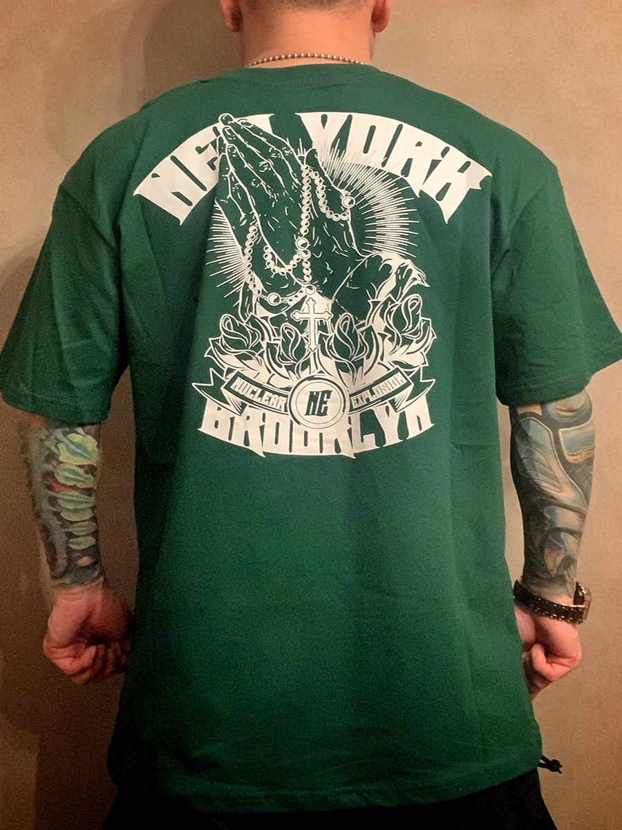 

Brooklyn Gang Loose Fit Cotton T-Shirt Green Short Sleeve Unisex Breathable Comfortable Artistic Theme Casual Wear Summer