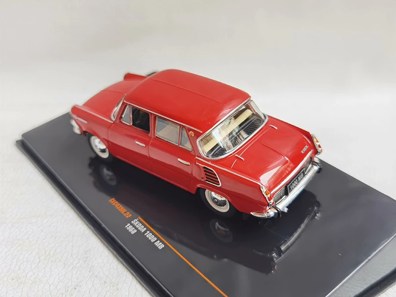 IXO1:43 SKODA 1000 MB 1968 Alloy Car Model Diecast Toy Collectible Ornament Souvenir Toys Cars