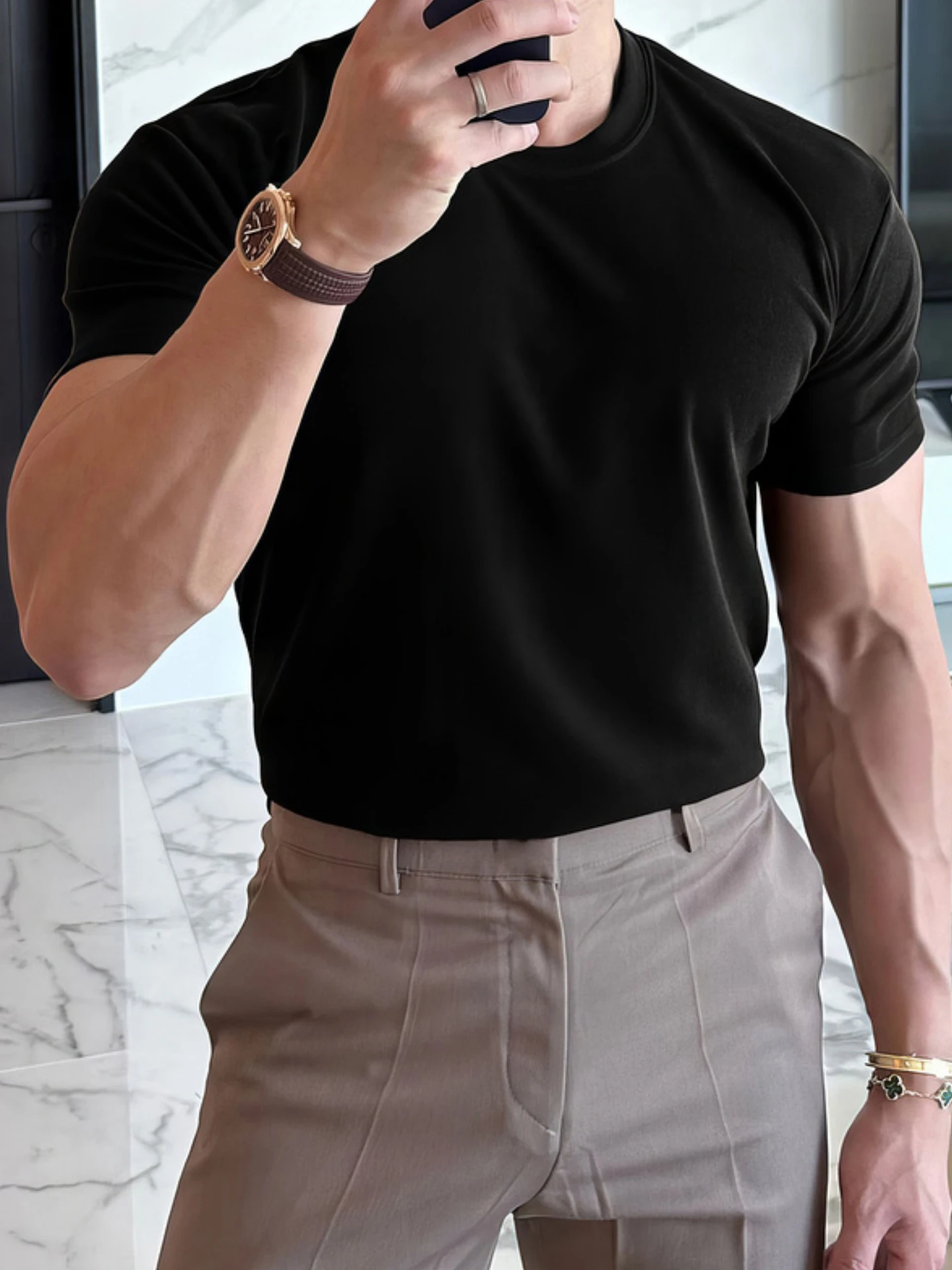 

Primas Muscle ow Bla round Ne ort Sve T-irt Men's Tight Sve Fitn Sport American Hard Man Top High Level