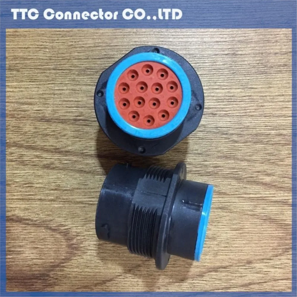 

1 шт. новый и оригинальный разъем HDP26-24-31SE-L017