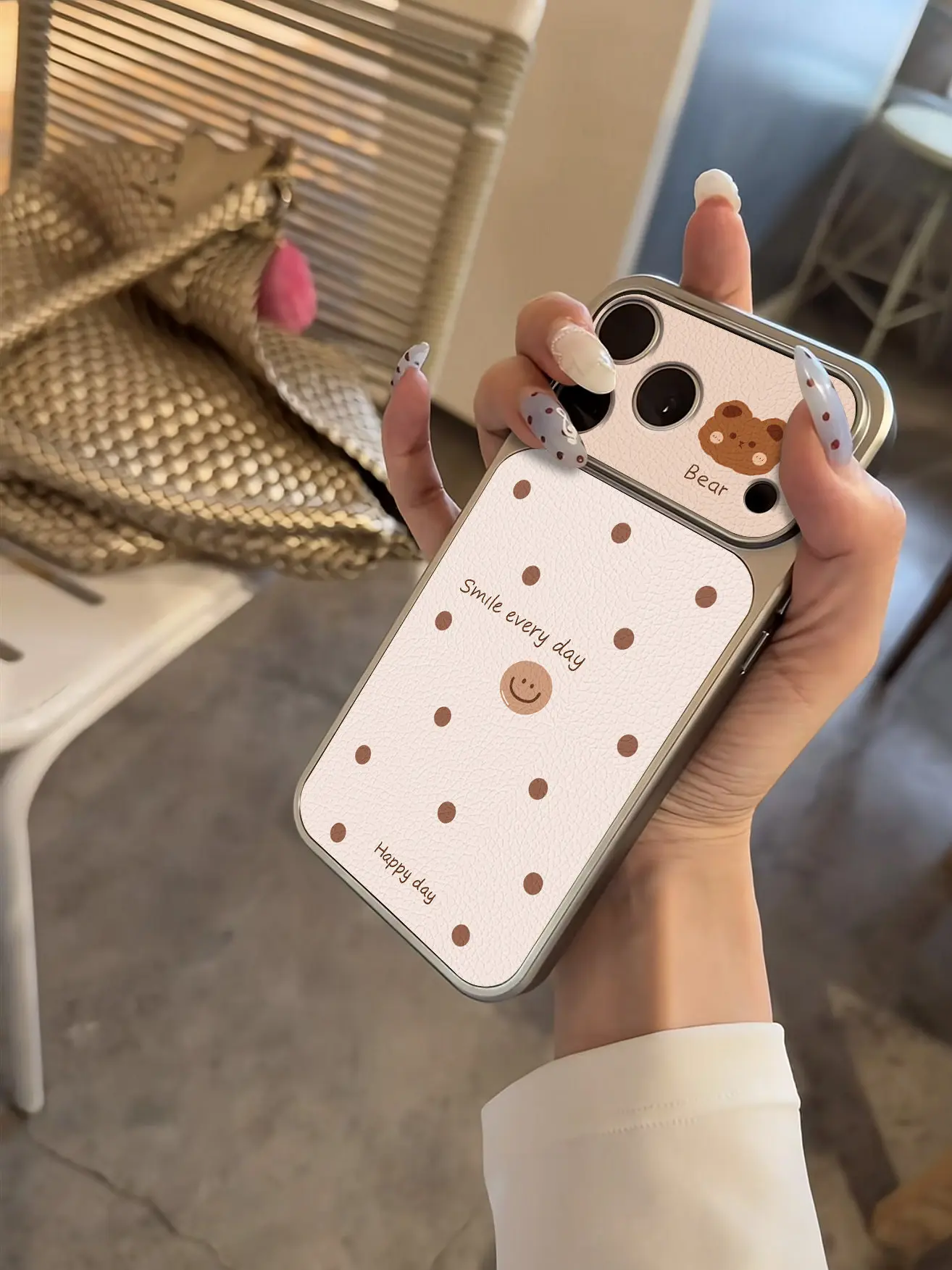 Einfache Polka Dots Luxus-Imitation 17 Handyhülle für iPhone 13 14 15 16 17 Pro Max 17Pro, plattierter Stoßfänger, stoßfeste Lederhülle – Detail 14