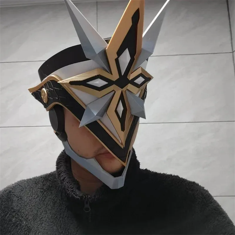 

Game Genshin Impact II Capitano Cosplay Mask The Captain Capitano Masks Cosplay Adult Helmet Mask Ornaments Halloween Costume