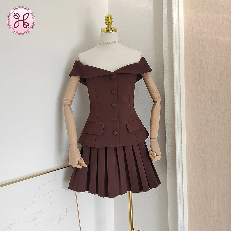 

Однотонные комплекты из двух предметов для женщин, туника с разрезом на шее и открытыми плечами, топы с высокой талией, плиссированная юбка, элегантный комплект, женский новый