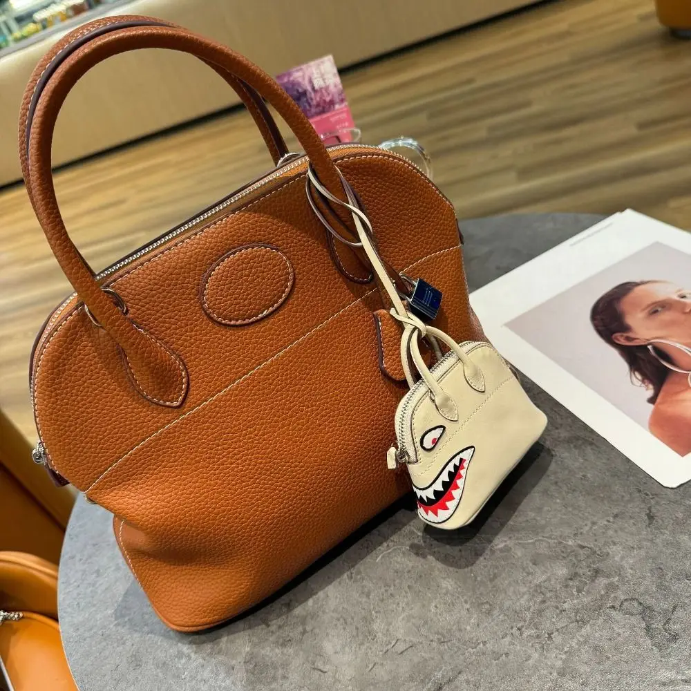 بو الجلود الجديدة الراقية حقيبة قلادة اكسسوارات صغيرة حقيبة أحمر الشفاه لطيف بسيط مفتاح سلسلة ملونة سماعة حقيبة الهدايا