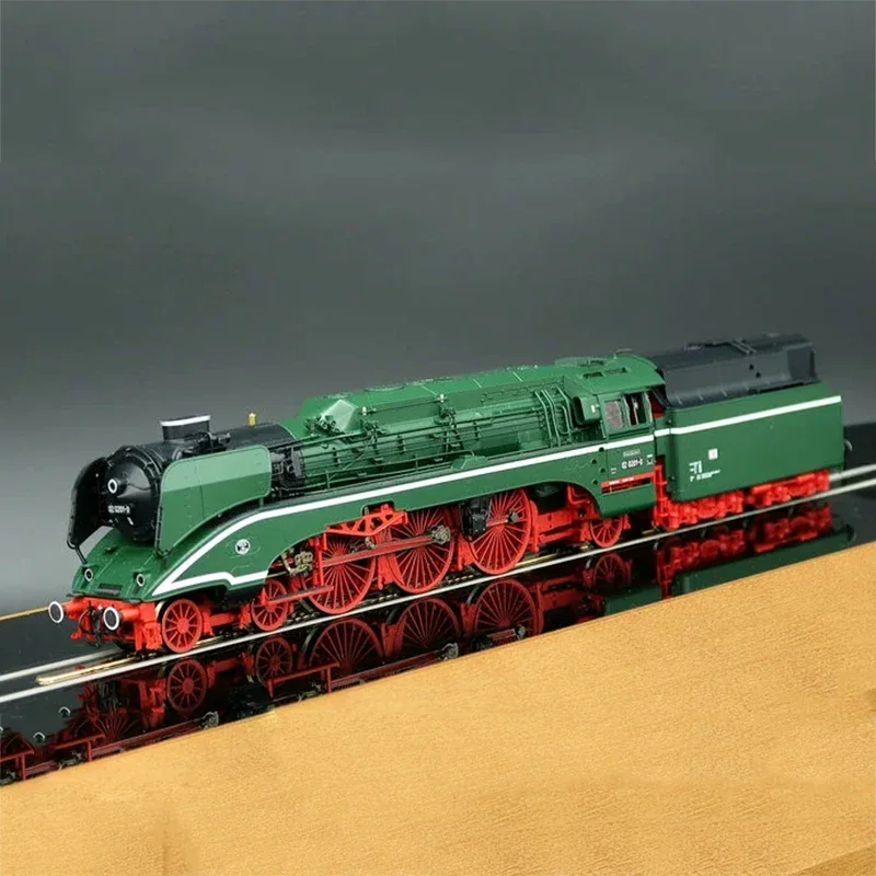 ROCO Train Model HO 1/87 70202 Green Butterfly BR18 BR02 Steam Locomotive DC/DCC Version Optional Rail Car Toy