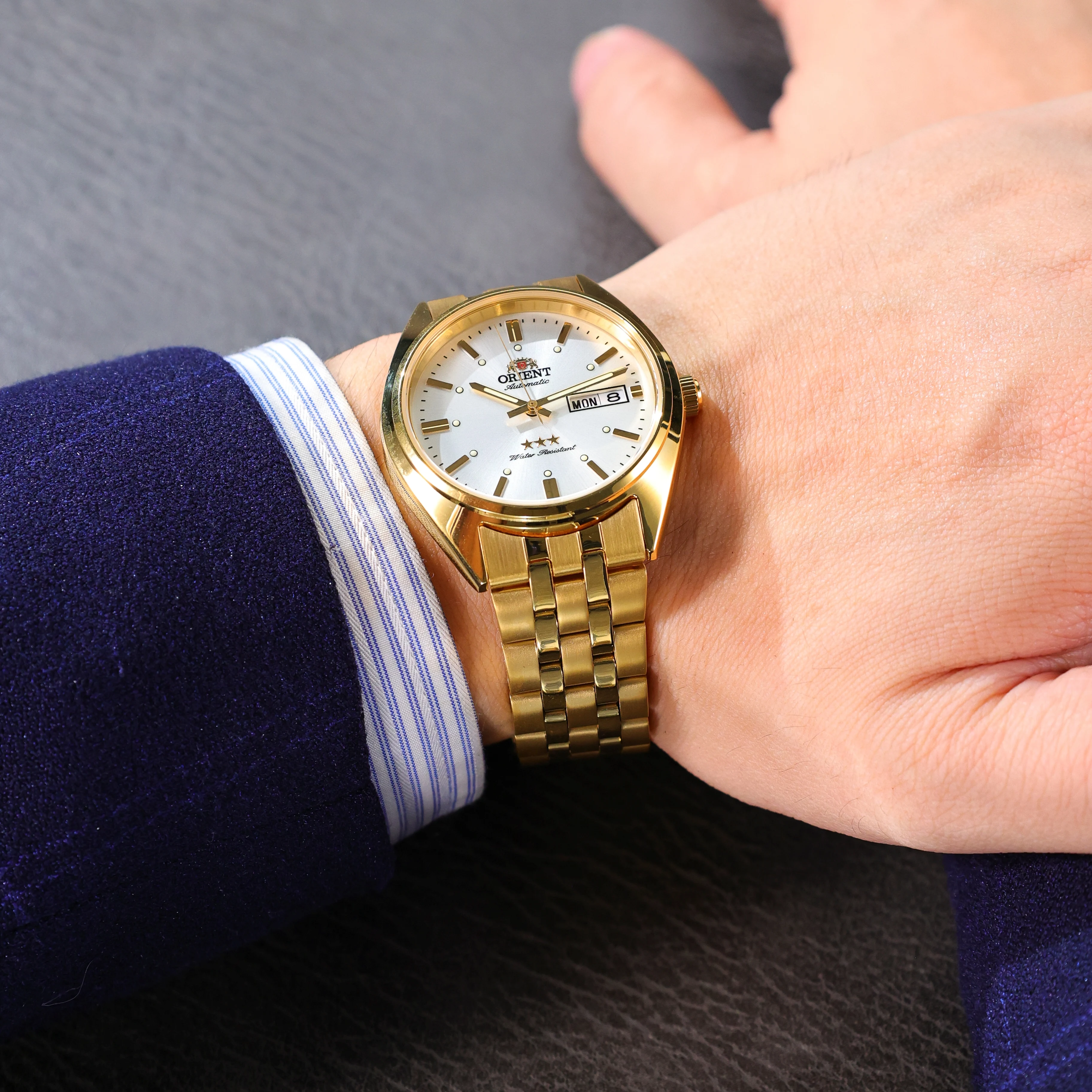 ساعة أورينت ساعات ميكانيكية أوتوماتيكية يابانية أصلية مقاومة للماء وساعات من الفولاذ المقاوم للصدأ مضيئة